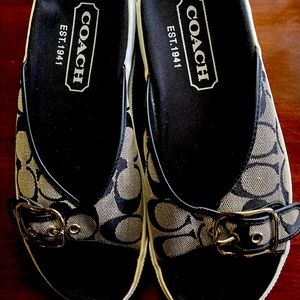 Vintage Black Signature Sandals